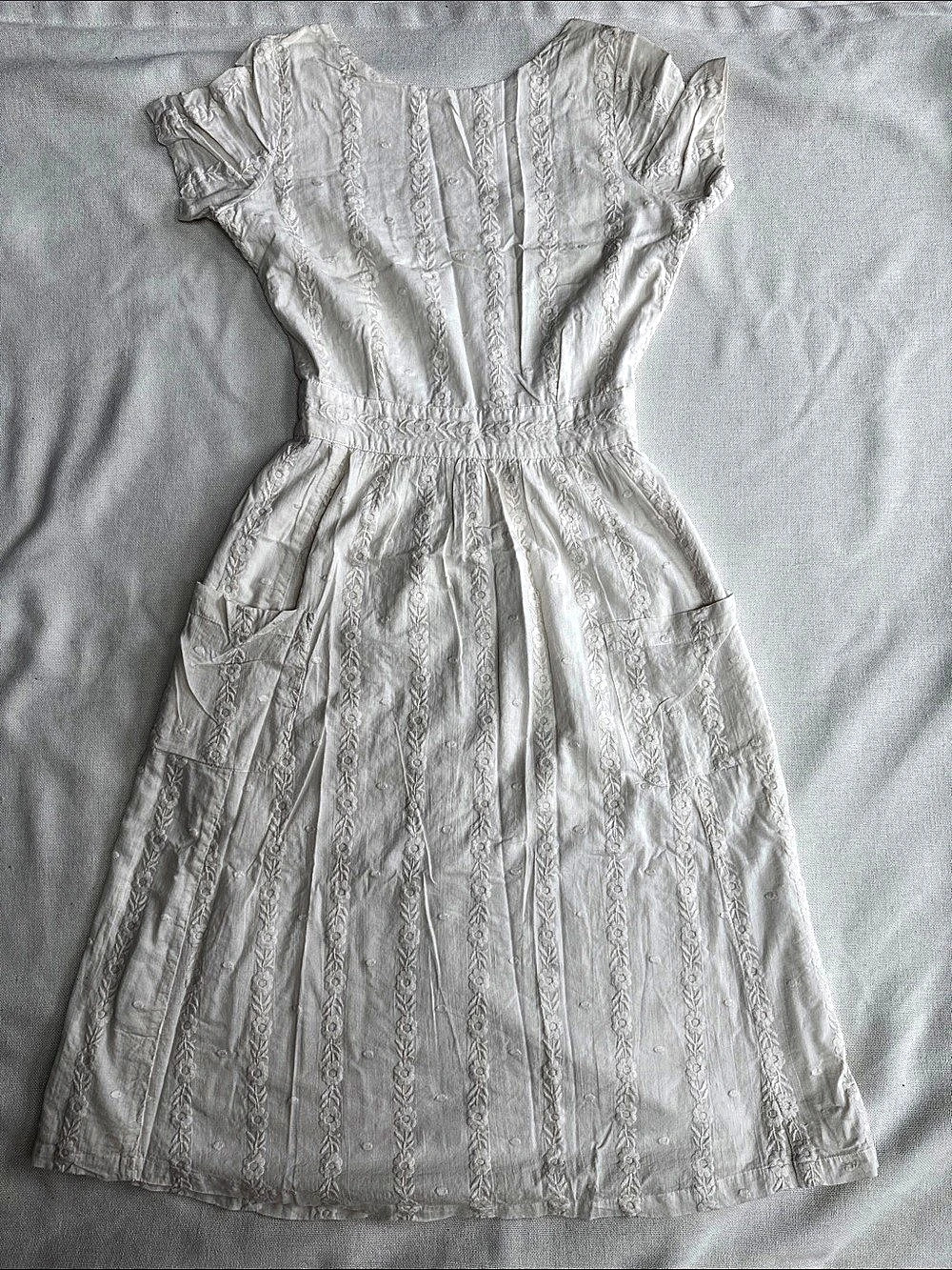 Sesame White Embroidered Midi Dress Like New